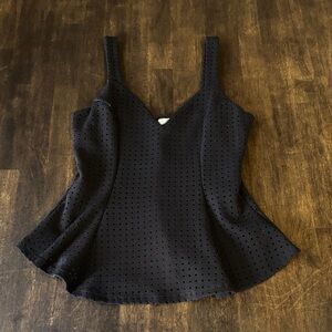 Chic Black Sleeveless Blouse